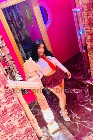 Martina escort
