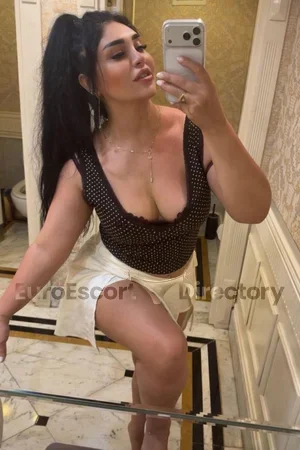 Katya Euro Escort