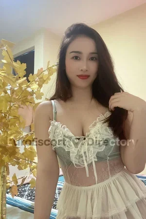 Lisa Euro Escort