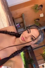 Anjo B