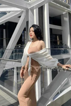 Lisa Euro Escort