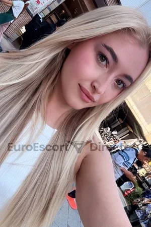 Alise escort