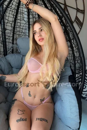 Fiona escort