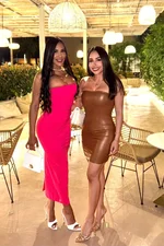 Daniela Camila duo with girl
