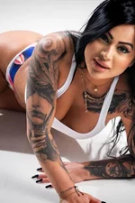 Bella