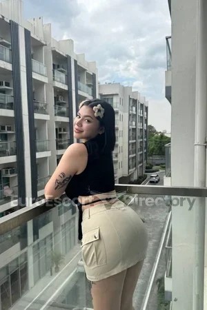 Amalia Grey