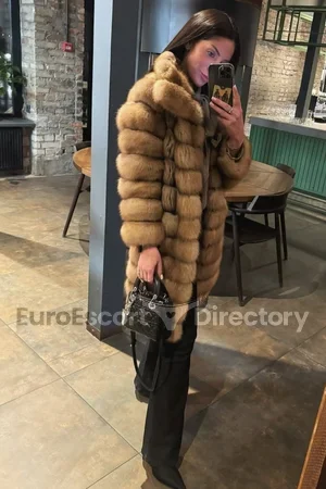 Angela Euro Escort