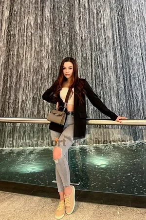Daria Euro Escort
