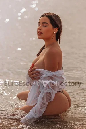 Victoria Euro Escort
