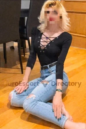 Reina Nataxa Euro Escort