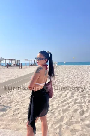 Venis Euro Escort