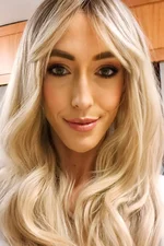 Bella Skye