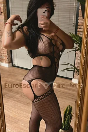 Natalia escort