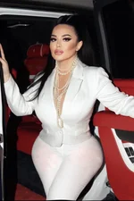 Di