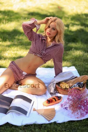 Claudia