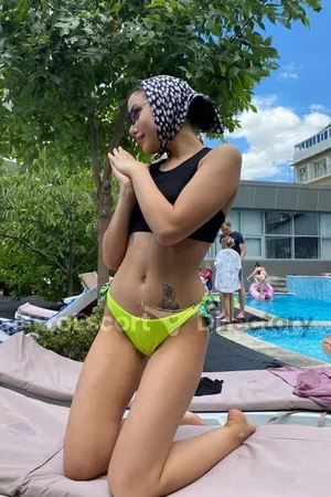 Izabella Euro Escort