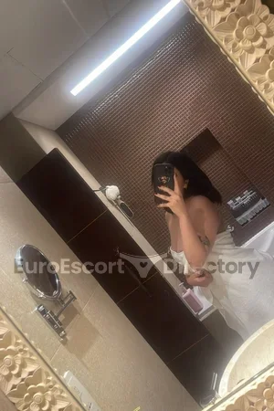Catherine Euro Escort