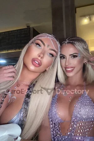 Korina Natasha duo with girl