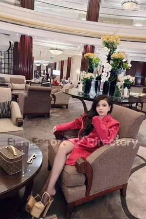 Adriana Euro Escort