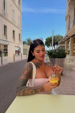 Karen Fox