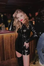 Eva