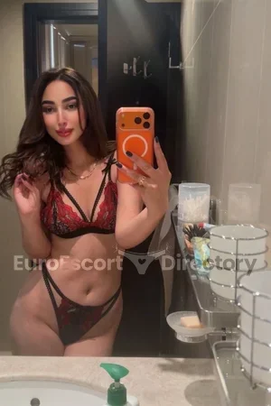 Kamar Euro Escort