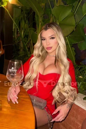 Karol escort
