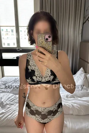 Eva Apples Euro Escort