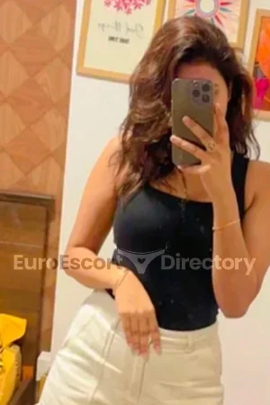 Leo escort