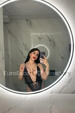 Larisa