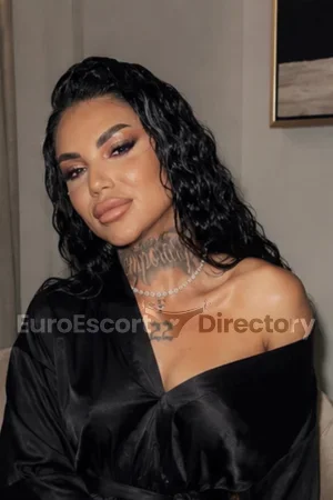 Lia escort