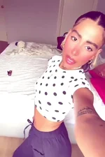 Mia