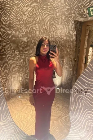 Kamile escort