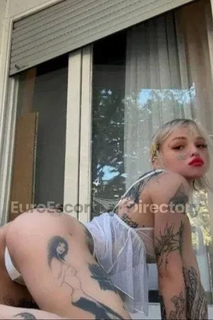 Bella