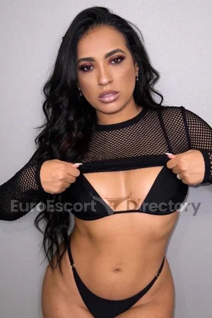 Rayssa Garcia Pornstar escort