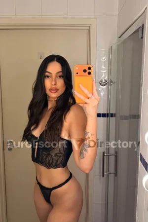 Candy Euro Escort