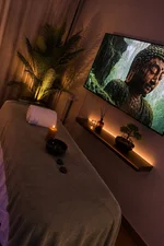 Andressa Masseuse