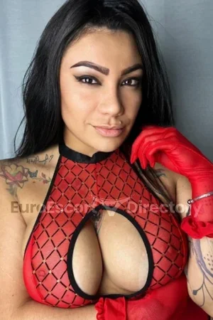 Karol escort