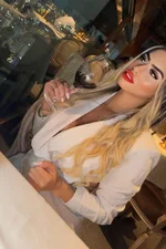 Mia