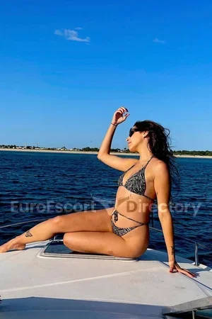 Luana Euro Escort