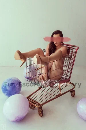 Tania Mae Euro Escort