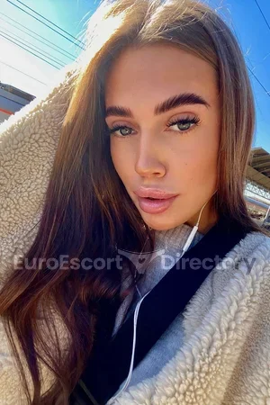 Alina Euro Escort
