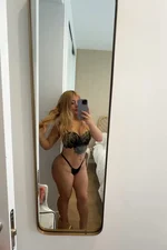 Bella Woolf
