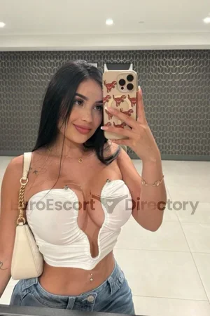Valentina Euro Escort