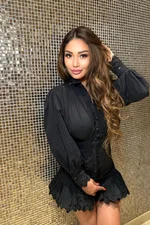 Darina Leyla duo with girl