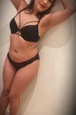 Bella