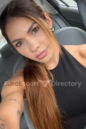Rubi escort