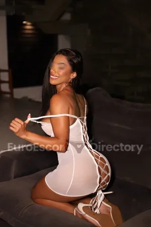 Cacau Euro Escort