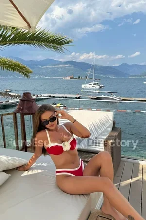 Sonia escort