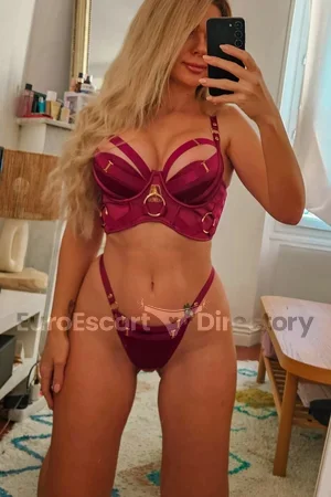 Kristina escort